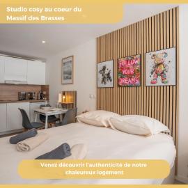 La Fleur des Alpes I Studio I Les Brasses, hotel in Viuz-en-Sallaz