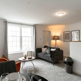 Bright 1 Bed Seaside Apartment - Harbour Views, hotell sihtkohas Whitehaven
