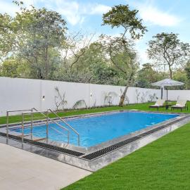 Alaya Stays Ratikara Ullaas 2-BHK with Private Pool, Lounge Space, Pool table & Lawn