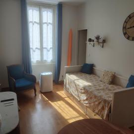 Logement pratique & connecté - Gratte-ciel, hotel in Villeurbanne