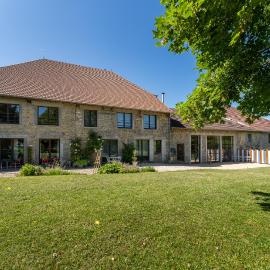 Entre Loue et Lison, hotelli kohteessa Amondans