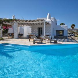 The Arch Villas, hotel di Protorgia