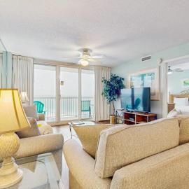 Pelican Beach Resort 1717