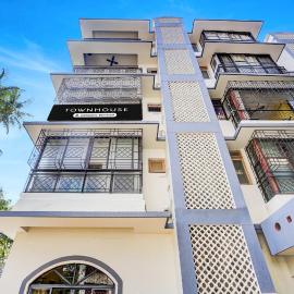 Townhouse Calangute Formerly Hotel Horizon، فندق في Goa