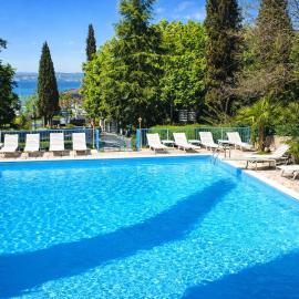 Hotel Broglia, hótel í Sirmione