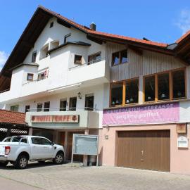 Hotel Garni Silberdistel, hotell i Nenningen