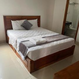 Khách sạn Huỳnh Trang 68