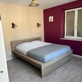 Chambre Double et Lits Superposés, hotel in Toul