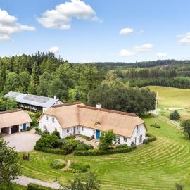 Horsbjerg Natur, hotel u gradu Give