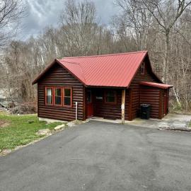 Creekside Blessings Cabin, hotel en Beech Mountain