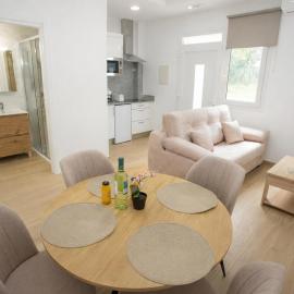 Apartamentos Turísticos El Cholo، فندق في فيستيرا