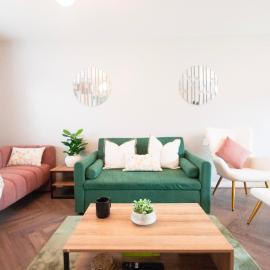 10 mins to Loughborough University -10 mins to Barrow Upon Soar - Spacious 3 Bed - 25 mins to Leicester- Min to Town Centre - Bradgate Park -Ideal for Families and Contractors - with Free Parking & Garden