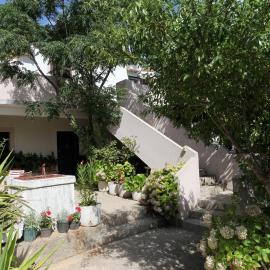 Apartment Mandre 4105a, hotel em Kolan
