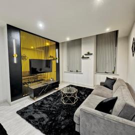 Centenary House Luxury Designer Apartment in Leeds City Centre