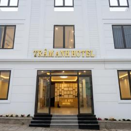 Trâm Anh Hotel, hotell sihtkohas Kon Von Kla
