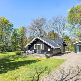 6 person holiday home in Toftlund-By Traum, hotel di Toftlund