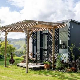 Deloraine Tiny Retreat by Tiny Away, hotel in Whangarei