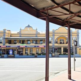 Cessnock Hotel Hunter Valley, viešbutis mieste Sesnokas