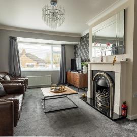 WOODFIELD ROAD - 2 Bed in Harrogate with Spacious Garden & Hot Tub Hire, khách sạn ở Harrogate