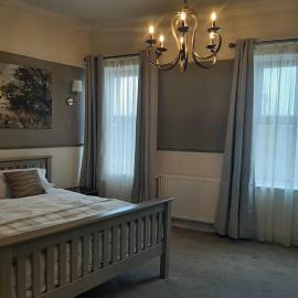Stonehouse Apartment, hotel in Mexborough