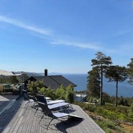 Spacious Cabin With Annex By Drøbaksundet, hotel u gradu Drebak
