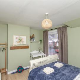 Entire house in Gateshead, Sleep 5,Garden, Parking