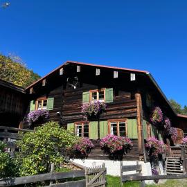 Wellnesshütte Allgäu Oberstdorf - Whirlpool & Alleinlage