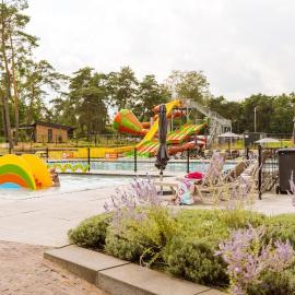 Vakantiepark Ommerland, viešbutis mieste Omenas