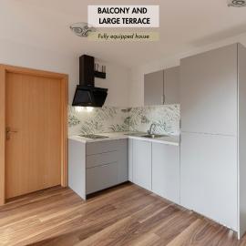 LOGAR Apartments, hotelli kohteessa Preddvor