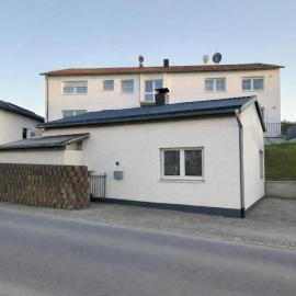 Aunkirchen Ferienwohnung Monteurzimmer Vilshofen an der Donau, хотел в Филсхофен ан дер Донау