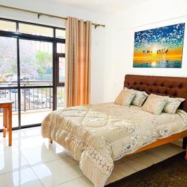 NestedIn Beautiful Private En-suite Room in a 3BR Apartment