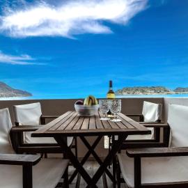 Plaka on the Water - 2 Apts for Families