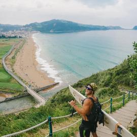 San Sebastian Surf and Party Hostel، فندق في Aia