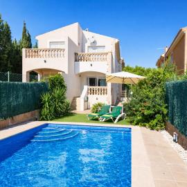 Villa El Olivo, hotel in Pollença