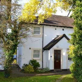 18 Elm Court