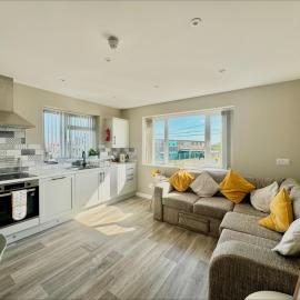 Modern 2 bedroom holiday apartment