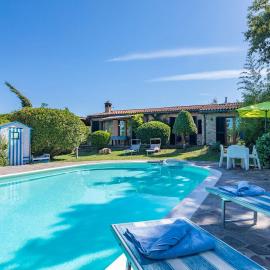 Villa Renata Tuscany in Siena Countryside, Hotel in Monticiano