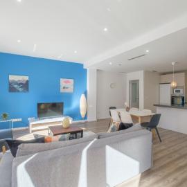 Modern, Stylish & Comfortable Apartment