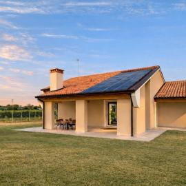 Villa Alberti - Elegant, Spacious & Bright Villa