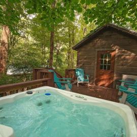 Apollonie Cabin Lookout Mountain Hot Tub