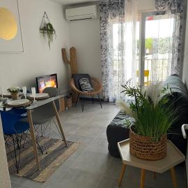 Le Californie Studio cabine, hotel in Palavas-les-Flots