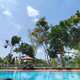Lake Lodge Boutique Resort Pvt Ltd, hotel a Kandalama