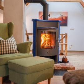 Große Ferienwohnung Nr 2 mit Kamin und 3 Schlafzimmern im Johannishof Oybin, Hotel in Kurort Oybin