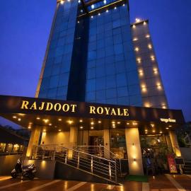Hotel Rajdoot Royale by Ambai, hotel en Ichalkaranji
