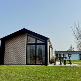 EuroParcs De IJssel Eilanden Chalet Sonnensteg IJE328, Hotel in Kampen