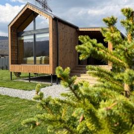 Nest house