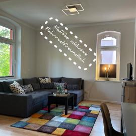 Schöne 3 Zimmer Wohnung mit großem Balkon bis 7 Personen, hotel in Naumburg