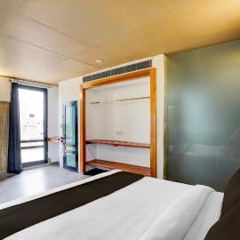 Hotel O Ayatti By Caparo, готель у місті Sūrajpur