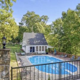 Quail Run Farm Pool Home