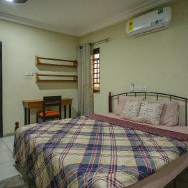 Cindikayy Appartment, hotel i Takoradi